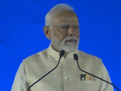 PM Modi in UAE : भारत, UAE मिलकर लिख रहे 21वीं सदी का नया इतिहास : प्रवासी भारतीयों से बोले PM मोदी PM Modi in UAE : भारत, UAE मिलकर लिख रहे 21वीं सदी का नया इतिहास : प्रवासी भारतीयों से बोले PM मोदी