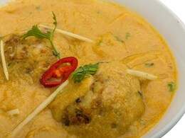 Chicken Malai Kofta: This Creamy Recipe Will Make You Forget Butter Chicken Chicken Malai Kofta: This Creamy Recipe Will Make You Forget Butter Chicken