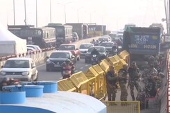 Heavy Traffic Congestion At Ghazipur Border; Police Force Deployed Heavy Traffic Congestion At Ghazipur Border; Police Force Deployed