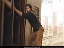 Crakk Box Office Collection Day 2: विद्युत जामवाल की क्रैक नहीं आई दर्शकों को पसंद! ओपनिंग के मुकाबले दूसरे दिन की कमाई करेगी हैरान Crakk Box Office Collection Day 2: विद्युत जामवाल की क्रैक नहीं आई दर्शकों को पसंद! ओपनिंग के मुकाबले दूसरे दिन की कमाई करेगी हैरान