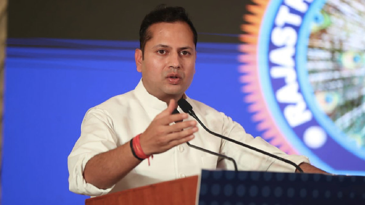 क्रिकेट में भी होने लगी राजनीति? वैभव के आरोपों में कितना दम? क्रिकेट में भी होने लगी राजनीति? वैभव के आरोपों में कितना दम?