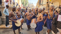 Jaisalmer Desert Festival: जैसलमेर डेजर्ट फेस्टिवल 2024 का आगाज, श्रृंगारित ऊंट पर निकली झांकियों ने मोह लिया मन