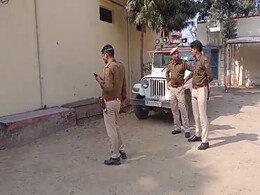 अलवर : रेप पीड़िता पर बदमाशों ने गंडासे से किया हमला, पुलिस ने दो आरोपियों को किया गिरफ्तार अलवर : रेप पीड़िता पर बदमाशों ने गंडासे से किया हमला, पुलिस ने दो आरोपियों को किया गिरफ्तार