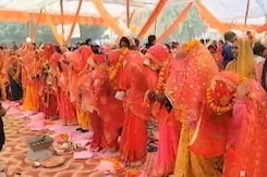 Massive Wedding Fraud Unearthed In UP: Brides Seen Garlanding Selves Massive Wedding Fraud Unearthed In UP: Brides Seen Garlanding Selves