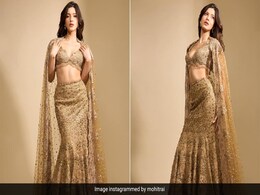 Shanaya Kapoor Exudes Golden Girl Energy In An Embellished Tarun Tahiliani <i>Lehenga</i> Shanaya Kapoor Exudes Golden Girl Energy In An Embellished Tarun Tahiliani <i>Lehenga</i>