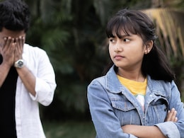 अच्छे रिश्तों को भी खराब कर देती हैं इंसान की ये 5 आदतें, बाद में बस होता है पछतावा अच्छे रिश्तों को भी खराब कर देती हैं इंसान की ये 5 आदतें, बाद में बस होता है पछतावा