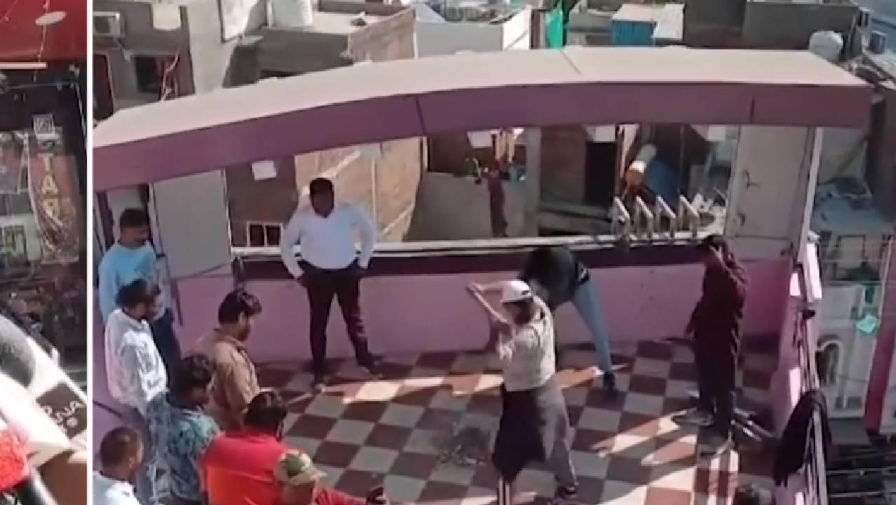 उज्जैन में बने होटल के अवैध हिस्से पर चला बुलडोजर