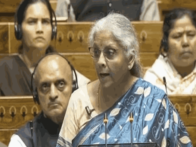 अब तक एक करोड़ महिलाओं को लखपति दीदी बनाया- निर्मला सीतारमण