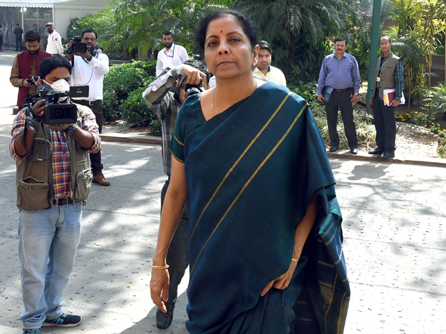 इंफ्रास्‍ट्रक्‍चर सेक्‍टर में नए निवेश की घोषणा कर सकती हैं वित्‍त मंत्री निर्मला सीतारमण