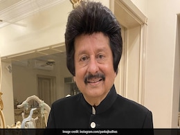 Pankaj Udhas Death: पंकज उधास ने सबको को किया 'उदास', इस घाट पर होगा अंतिम संस्कार Pankaj Udhas Death: पंकज उधास ने सबको को किया 'उदास', इस घाट पर होगा अंतिम संस्कार