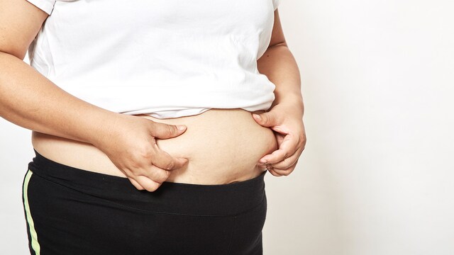Intermittent fasting can help regulate insulin levels, promote fat loss, and improve metabolic health