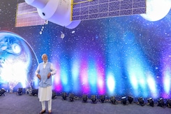 2035 तक अंतरिक्ष में भारत का अपना स्पेस सेंटर होगा : पीएम मोदी 2035 तक अंतरिक्ष में भारत का अपना स्पेस सेंटर होगा : पीएम मोदी