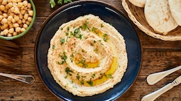 International Hummus Day 2025: 6 Foods That Taste Better With Hummus
