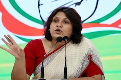 "Leaders With ED Cases Join BJP": Supriya Shrinate On Ashok Chavan Quitting Congress "Leaders With ED Cases Join BJP": Supriya Shrinate On Ashok Chavan Quitting Congress