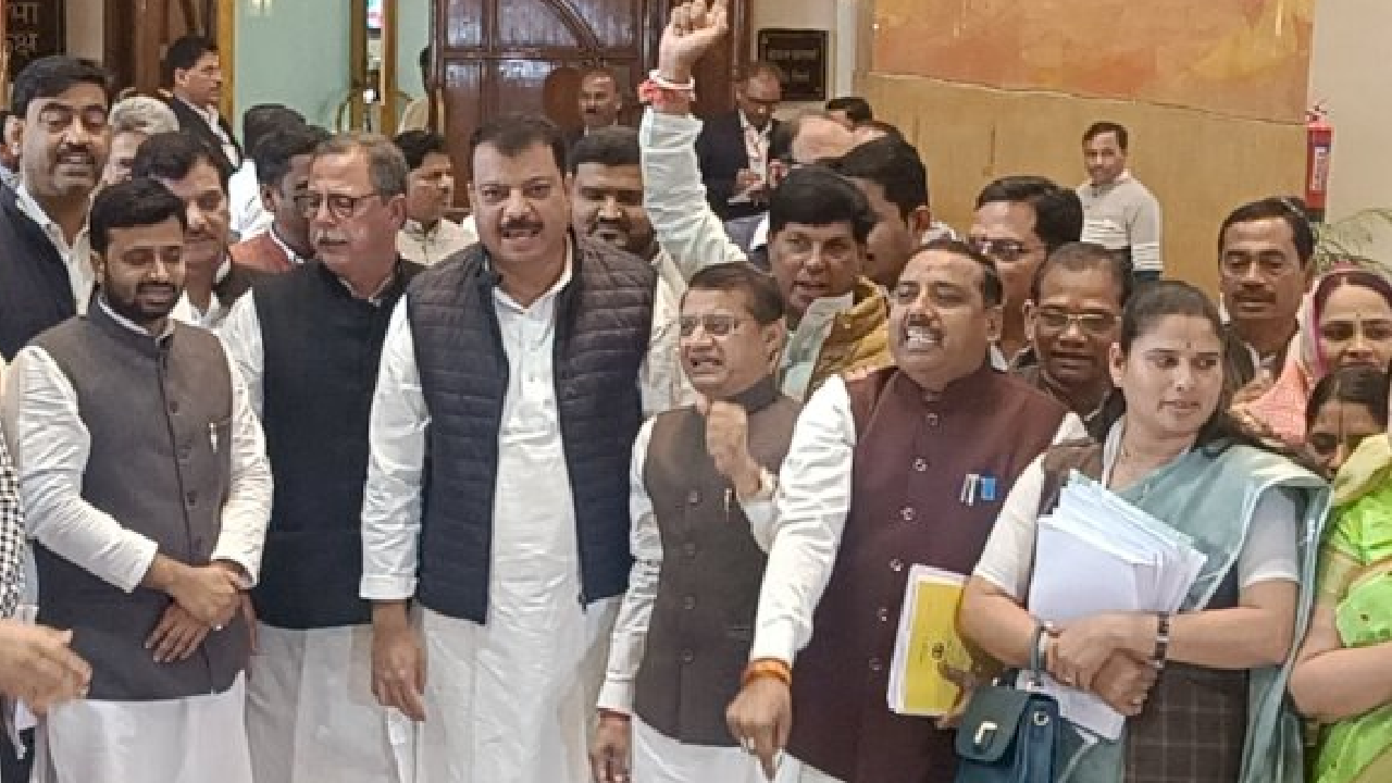 विधानसभा में आज भी हंगामे के आसार, गूंजेगा किसानों का मुद्दा