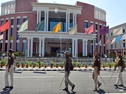 झारखंड विधानसभा में शक्ति परीक्षण आज : क्या बहुमत साबित कर सकेंगे चंपाई सोरेन? झारखंड विधानसभा में शक्ति परीक्षण आज : क्या बहुमत साबित कर सकेंगे चंपाई सोरेन?