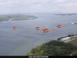 VIDEO: सिंगापुर के एयरशो में IAF की चॉपर डिस्प्ले टीम 'सारंग' ने बिखेरे रंग VIDEO: सिंगापुर के एयरशो में IAF की चॉपर डिस्प्ले टीम 'सारंग' ने बिखेरे रंग