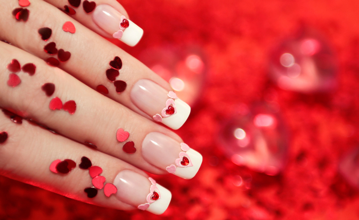 Get A Perfect Valentine's Day Manicure With These Nail Paints And Also Get Up To 10% In Rewards