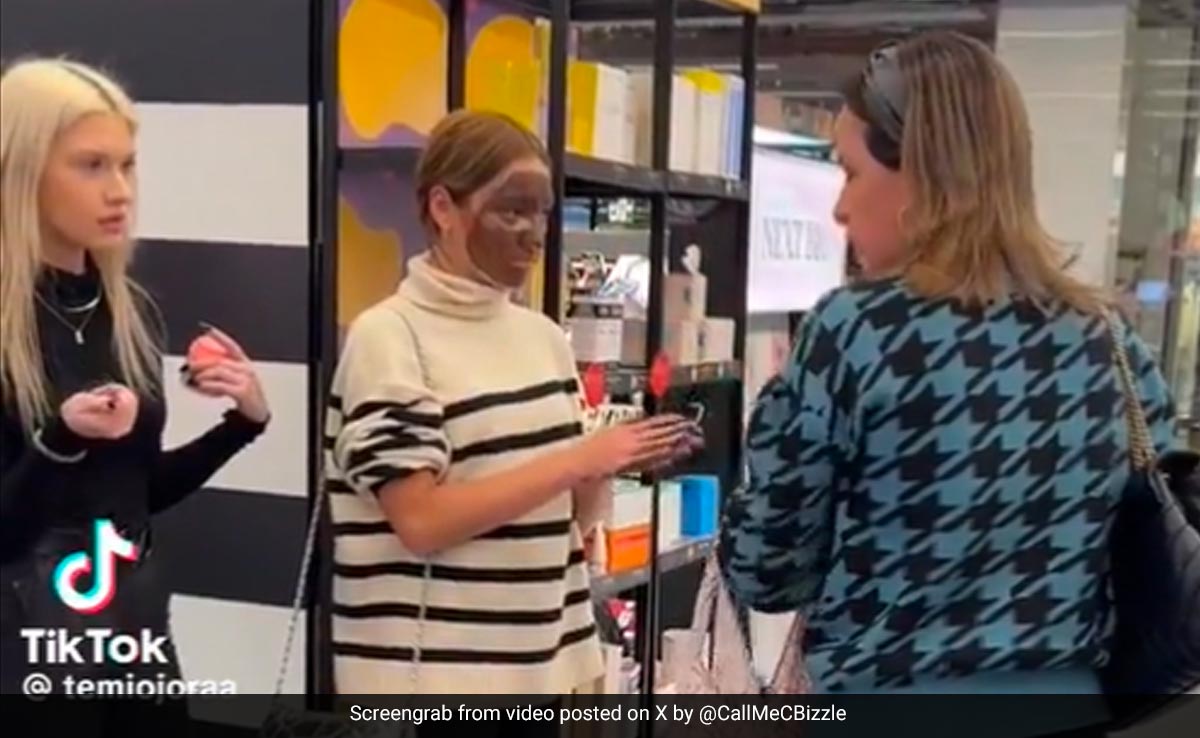 Sephora Reacts After Video Of Girls Using Makeup For Blackface Sparks Online Outrage