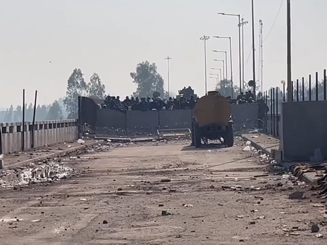 किसानों-केंद्र की बैठक से पहले शंभू बॉर्डर पर आज नहीं छोड़ी गई आंसू गैस किसानों-केंद्र की बैठक से पहले शंभू बॉर्डर पर आज नहीं छोड़ी गई आंसू गैस