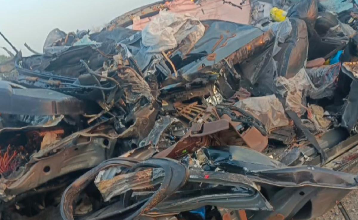 बीकानेर में एक्सप्रेस वे पर भीषण हादसा, ट्रक ने स्कॉर्पियो को उड़ाया, 5 की मौत