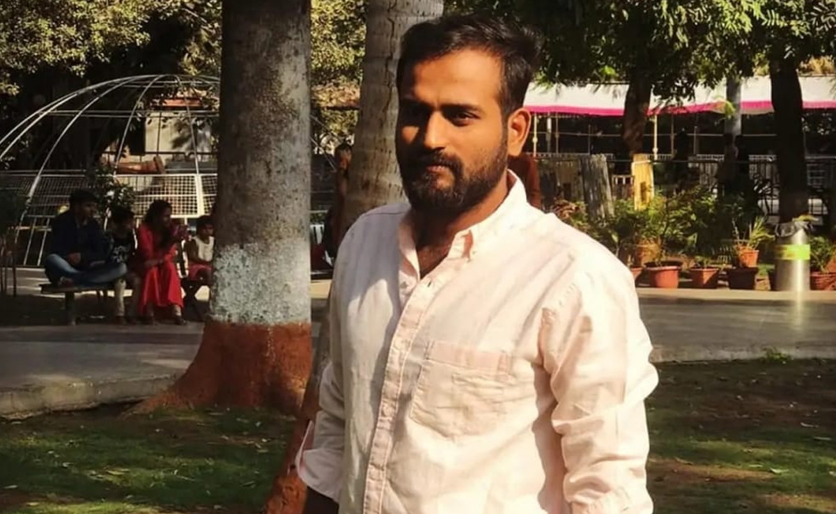 छोटे से गांव के लड़के ने मुंबई में मनवाया अपना लोहा, बॉलीवुड में अपने एक्टिंग से छोड़ रहे हैं अनोखी छाप 