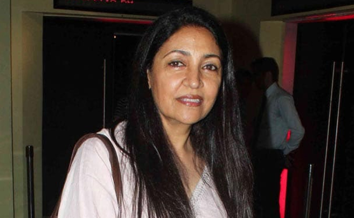 Deepti Naval Birthday :  पिता चाहते थे कि वो पेंटर बनें लेकिन उन्होंने चुना दूसरा रास्ता, आज हैं बॉलीवुड की जानी-मानी अभिनेत्री