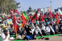 Tear Gas Used At Punjab-Haryana Border, Centre Calls Farmers For Talks Again Tear Gas Used At Punjab-Haryana Border, Centre Calls Farmers For Talks Again
