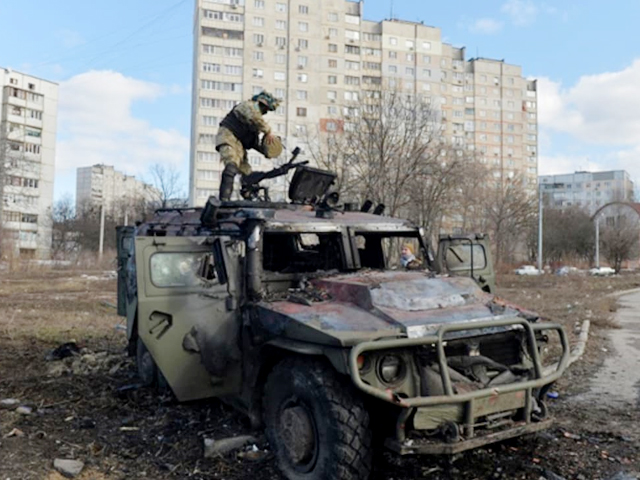 रूस-यूक्रेन युद्ध में फंसे भारतीय क्या आ पाएंगे वापस?