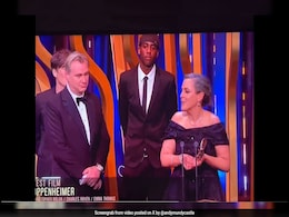 Video: Prankster Joins <i>'Oppenheimer'</i> Team On Stage During Acceptance Speech At BAFTAs Video: Prankster Joins <i>'Oppenheimer'</i> Team On Stage During Acceptance Speech At BAFTAs