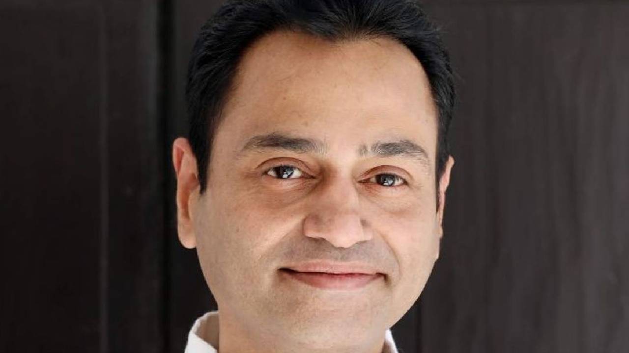 कमलनाथ के बेटे नकुल नाथ ने सोशल मीडिया से हटाया कांग्रेस ,क्या है मायने  ?