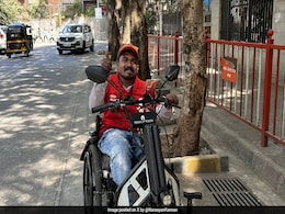 सोशल मीडिया पर वायरल हुई दिव्यांग Zomato Delivery Agent की व्हीलचेयर बाइक, जानिए इसमें क्या है खास ? सोशल मीडिया पर वायरल हुई दिव्यांग Zomato Delivery Agent की व्हीलचेयर बाइक, जानिए इसमें क्या है खास ?