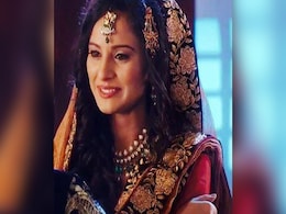 जोधा अकबर की अनारकली को 9 साल बाद पहचानने में फैन्स के छूट गए पसीने, फोटो देख बोले- तौबा तौबा... जोधा अकबर की अनारकली को 9 साल बाद पहचानने में फैन्स के छूट गए पसीने, फोटो देख बोले- तौबा तौबा...