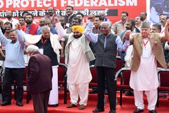 After Karnataka, Now Kerala Protests Against Centre After Karnataka, Now Kerala Protests Against Centre