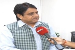 "कांग्रेस की नीयत और सोच धोखेबाजी की है" :  मलूक नागर, BSP सांसद "कांग्रेस की नीयत और सोच धोखेबाजी की है" :  मलूक नागर, BSP सांसद