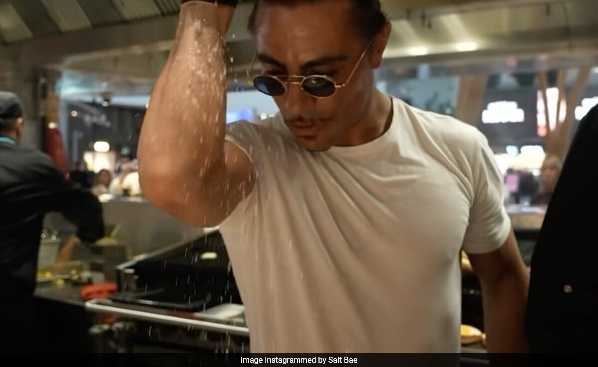 Salt Bae's London Restaurant, Charging $850 For A Steak, Cuts Heating For Savings - Vimarsana News