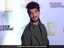 अब इस बिग बॉस 17 की फीमेल कंटेस्टेंट के साथ पार्टी करते दिखे मुनव्वर फारूकी, लोग बोले- ये हो क्या रहा है अब इस बिग बॉस 17 की फीमेल कंटेस्टेंट के साथ पार्टी करते दिखे मुनव्वर फारूकी, लोग बोले- ये हो क्या रहा है