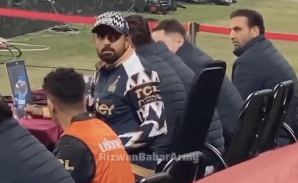 Babar Azam: मैच के दौरान फैंस से मिले "नए नाम" से भड़के बाबर, प्रशंसकों को दी यह धमकी, लेकिन...