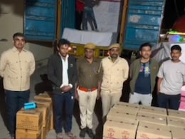 पुलिस ने कंटेनर से पकड़ी 10 लाख रुपए की अवैध शराब, फोम के गद्दों में छुपाकर गुजरात ले जा रहे थे तस्कर