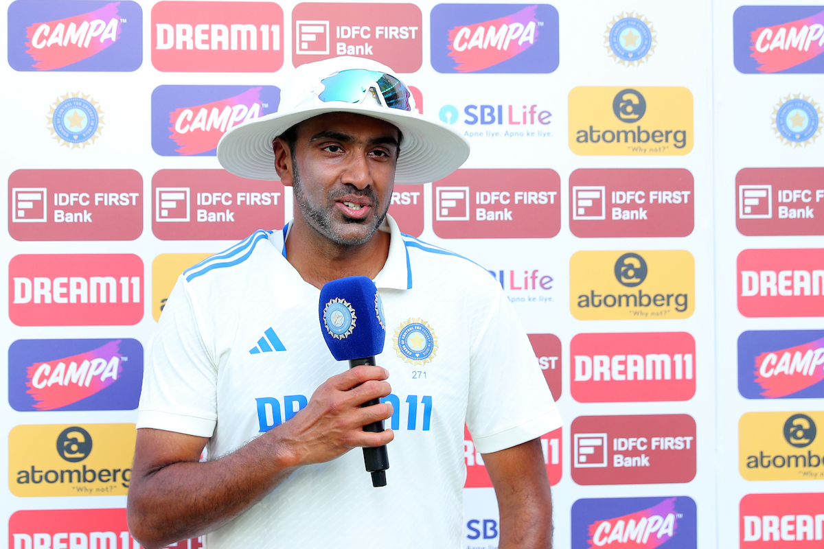Ashwin 100th Test: टेस्ट मैच की सेंचुरी में अश्विन ने लगाया विकेटों का चौका, बेयरस्टो ने भी खेला 100वां मैच