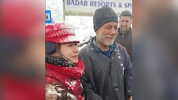 Video: Kashmir Man Returns Foreign Tourist's Lost Phone, Wins Hearts