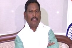 किसान आंदोलन को लेकर अर्जुन मुंडा ने कहा, 'समाधान के लिए बातचीत जारी है' किसान आंदोलन को लेकर अर्जुन मुंडा ने कहा, 'समाधान के लिए बातचीत जारी है'