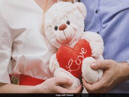 Teddy Day 2024: Date, Significance And Wishes To Share With Your Special One Teddy Day 2024: Date, Significance And Wishes To Share With Your Special One
