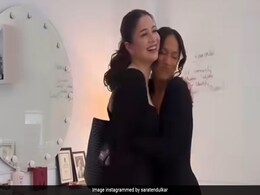 Sara Tendulkar And Masaba Gupta Are Twinning And Winning In Black Bodycon Dresses Sara Tendulkar And Masaba Gupta Are Twinning And Winning In Black Bodycon Dresses