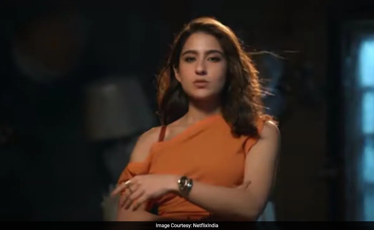 <i>Murder Mubarak</i> Teaser: Sara Ali Khan, Dimple Kapadia, Karisma Kapoor Among Pankaj Tripathi's Suspects
