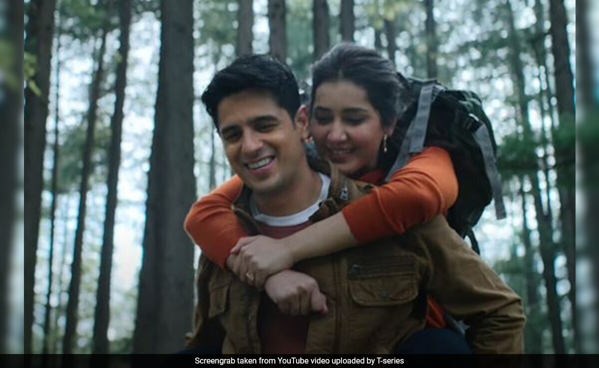 <i>Yodha</i> Song <i>Zindagi Tere Naam</i>: Sidharth Malhotra And Raashii Khanna's <i>Ishq Wala</i> Love