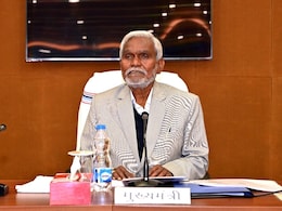 "Everything Is Absolutely Fine": Champai Soren On Rift Over Jharkhand Cabinet Expansion "Everything Is Absolutely Fine": Champai Soren On Rift Over Jharkhand Cabinet Expansion