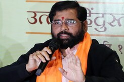 अमित शाह और जेपी नड्डा से सीटों का बंटवारा करने दिल्ली आ रहे एकनाथ शिंदे और अजित पवार अमित शाह और जेपी नड्डा से सीटों का बंटवारा करने दिल्ली आ रहे एकनाथ शिंदे और अजित पवार