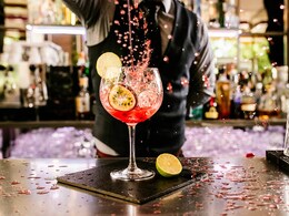 Shaken Or Stirred? How To Choose The Best Technique For Your Cocktail