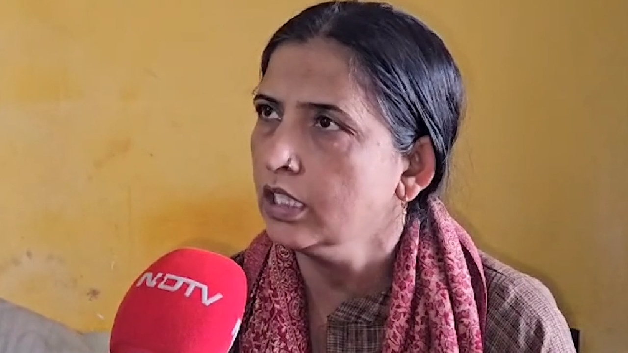 Kota Missing Student: 6 दिनों से लापता है बेटा, दर-दर भटक रहे हैं माता-पिता